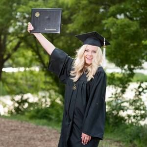 Meet your Posher, Erin